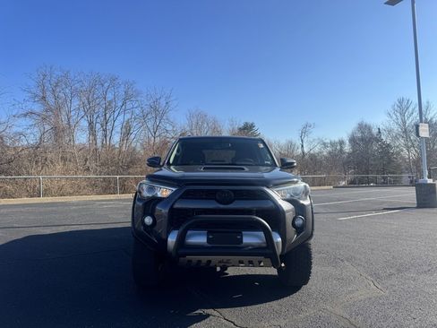 Used 2015 Toyota 4Runner Trail Premium image 7