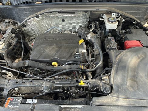 Used 2023 Chevrolet TrailBlazer LT FWD image 44