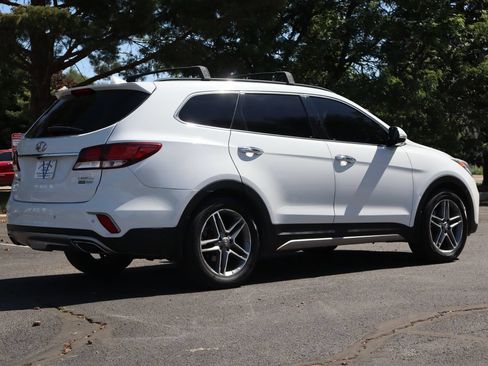 Used 2017 Hyundai Santa Fe Limited AWD/4WD image 5