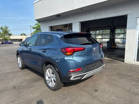 Used 2024 Buick Encore GX Preferred w/ Comfort Package FWD image 4