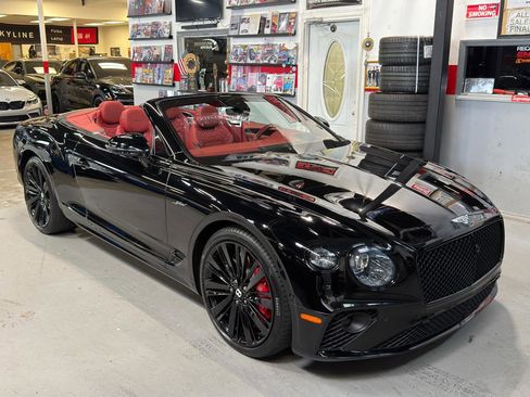 Used 2022 Bentley Continental GT Speed image 3