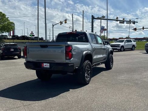 New 2026 Chevrolet Colorado ZR2 w/ Technology Package AWD/4WD image 4