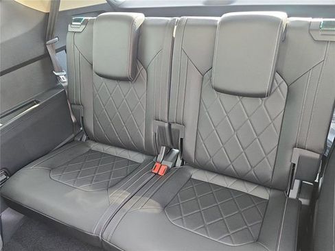 New 2026 Volkswagen Atlas SEL Premium R-Line image 11