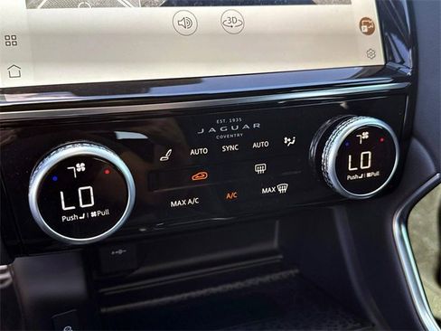 New 2024 Jaguar E-PACE R-Dynamic SE image 22