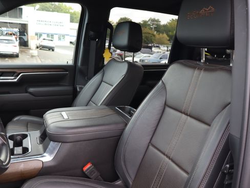 Certified 2025 Chevrolet Silverado 2500 High Country w/ Technology Package image 20