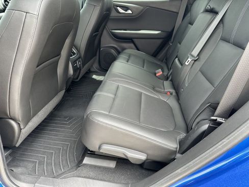 Used 2019 Chevrolet Blazer LT w/ Sun and Wheels Package FWD image 32