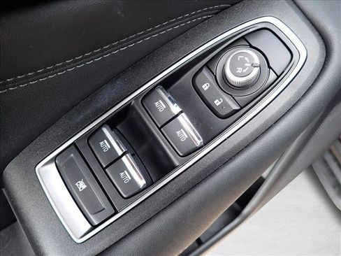 Used 2023 Subaru Outback Limited XT image 18