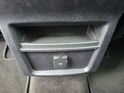 Used 2018 Ford Edge SE FWD image 37