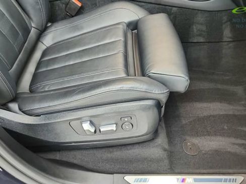 Used 2022 BMW X5 xDrive40i w/ M Sport Package AWD/4WD image 22