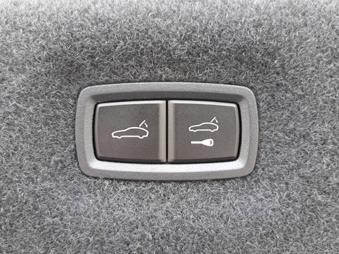 New 2026 Audi RS e-tron GT Base image 13