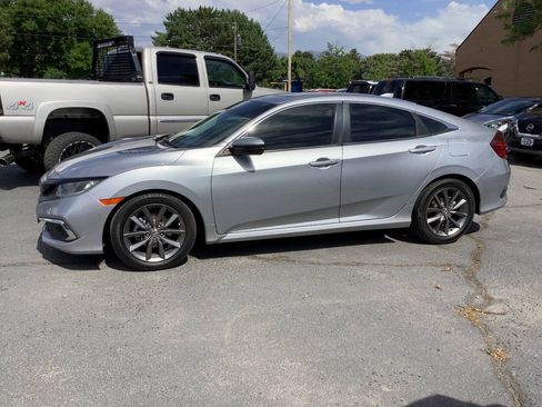 Used 2020 Honda Civic EX image 16