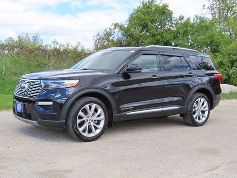 Used 2023 Ford Explorer Platinum w/ Technology Package AWD/4WD image 27