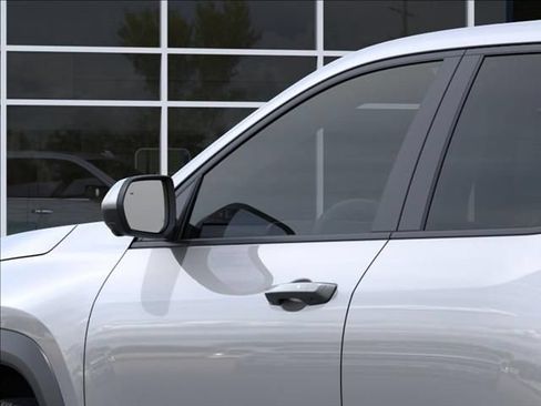 New 2027 Chevrolet Equinox LT w/ Convenience Package II AWD/4WD image 14