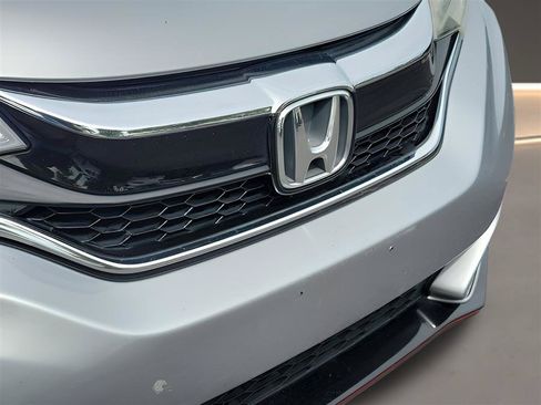 Used 2018 Honda Fit Sport image 29