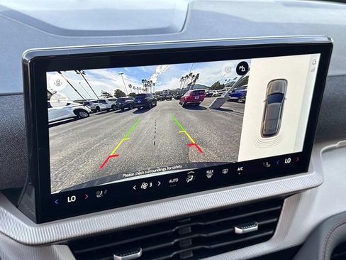 Certified 2025 Ford Explorer Active w/ Active Comfort Package image 16