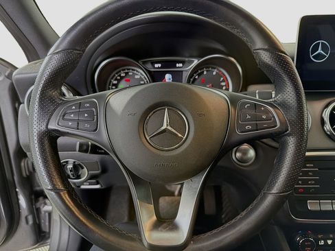 Used 2019 Mercedes-Benz GLA 250 image 14