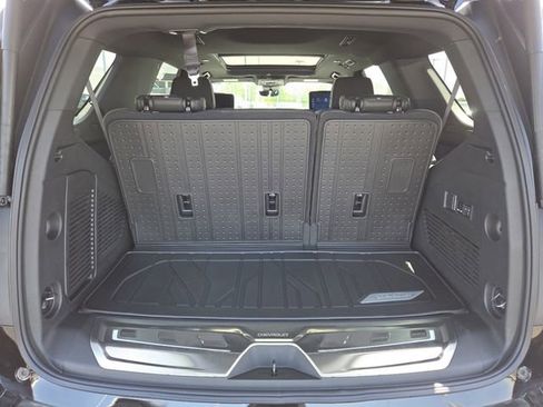 New 2026 Chevrolet Tahoe High Country AWD/4WD image 32