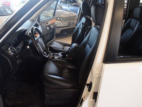 Used 2012 Land Rover LR4 HSE LUX AWD/4WD image 32
