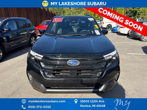 Used 2025 Subaru Forester Sport w/ Popular Package #2 AWD/4WD image 2