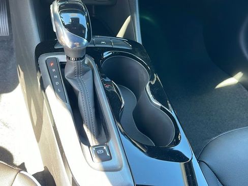 New 2026 Buick Envista Sport Touring FWD image 21
