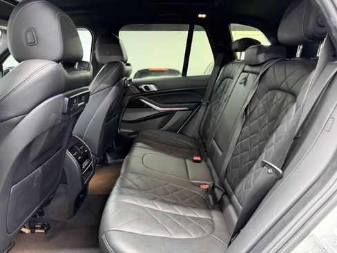 Used 2023 BMW X5 xDrive40i w/ M Sport Package image 21