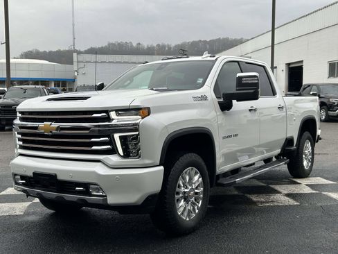 Used 2023 Chevrolet Silverado 3500 High Country w/ Z71 Off-Road Package image 7