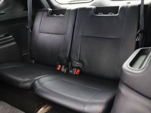 Used 2020 Mitsubishi Outlander LE AWD/4WD image 9