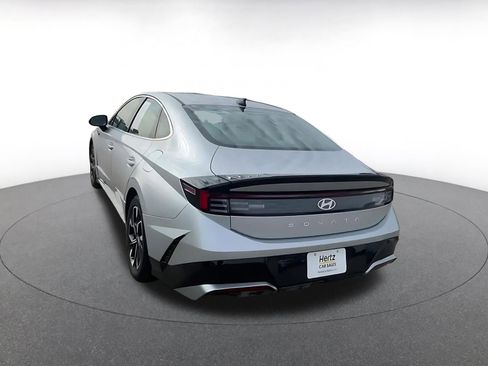 Used 2025 Hyundai Sonata SEL image 4