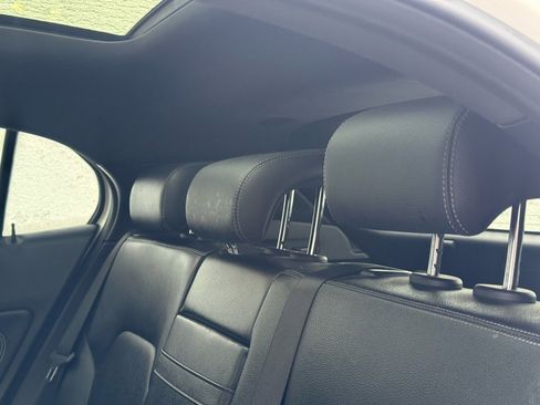 Used 2019 Mercedes-Benz GLA 250 image 24