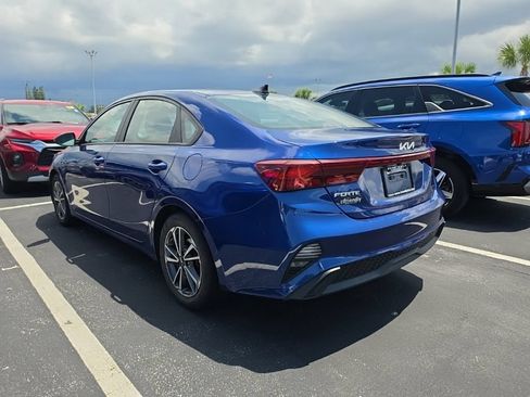 Certified 2023 Kia Forte LXS w/ LXS Technology Package FWD image 13