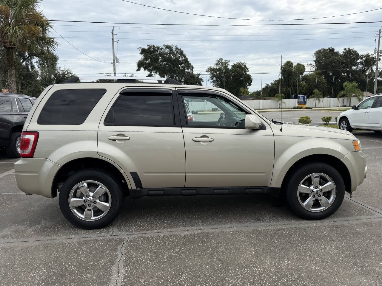 Used 2012 Ford Escape Limited FWD image 9