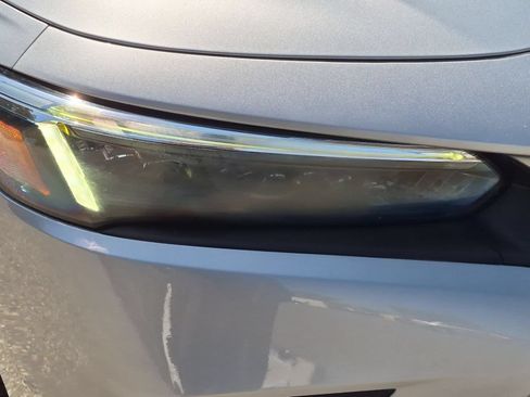 Used 2023 Honda Civic Sport image 10