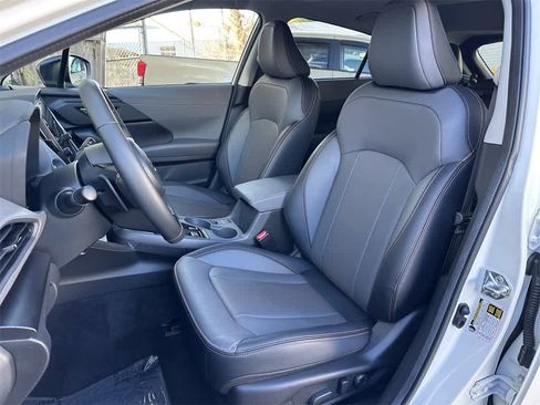 Certified 2025 Subaru Crosstrek 2.5i Limited w/ Crosstrek Mirror Package image 11