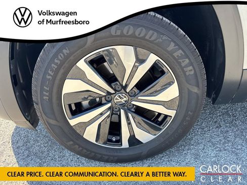 Certified 2024 Volkswagen Atlas SE AWD/4WD image 9