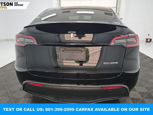 Used 2022 Tesla Model Y Performance image 10