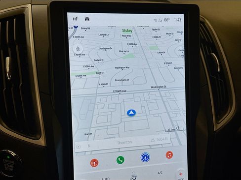 Used 2024 Ford Edge SEL image 22