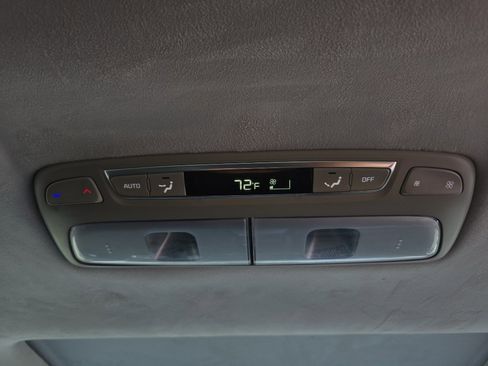 Used 2024 Kia Telluride SX Prestige image 27