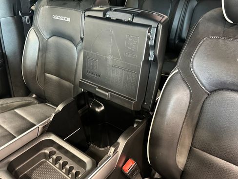 Used 2024 RAM 1500 Laramie AWD/4WD image 25