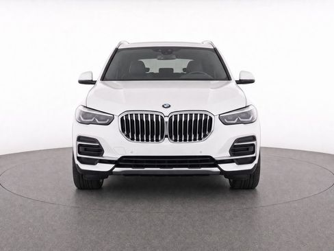 Used 2023 BMW X5 sDrive40i w/ Parking Assistance Package RWD image 2