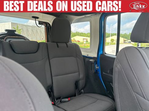 Used 2022 Jeep Wrangler Unlimited Sport AWD/4WD image 29