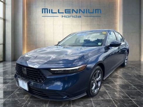 Used 2023 Honda Accord EX image 1