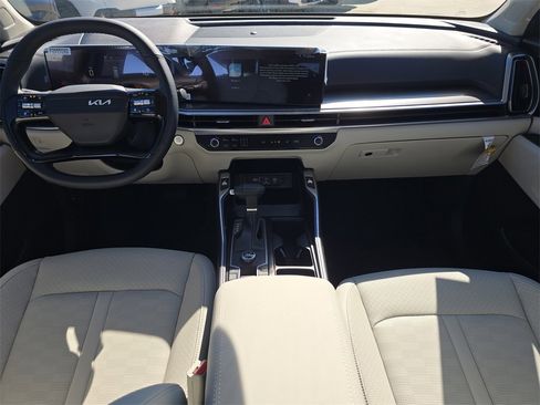 New 2026 Kia Sorento S image 14