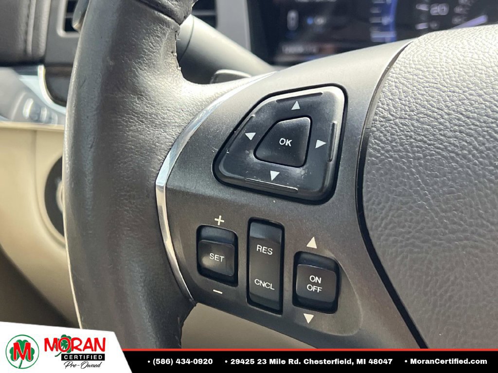 Used 2015 Lincoln MKS AWD w/ Equipment Group 101A image 24