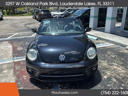 Used 2013 Volkswagen Beetle 2.0T FWD image 3