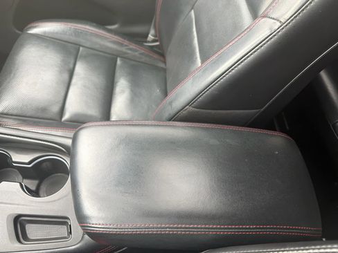 Used 2024 Dodge Durango GT image 33