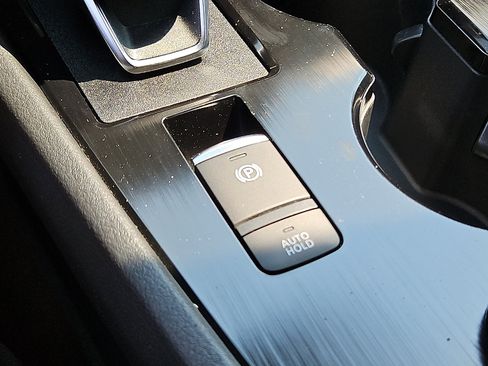 Certified 2023 Nissan Rogue S AWD/4WD image 22
