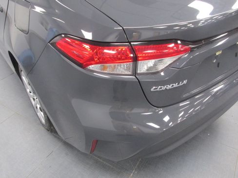 Used 2023 Toyota Corolla LE FWD image 12