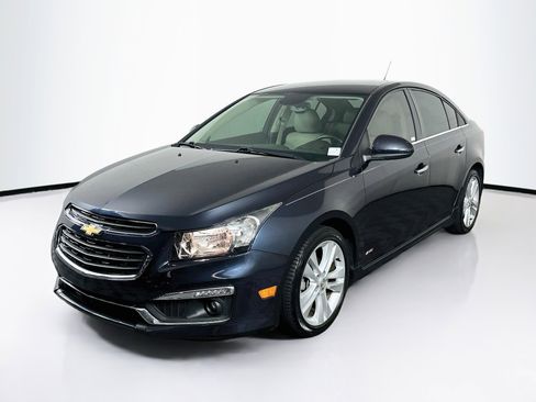 Used 2016 Chevrolet Cruze LTZ w/ Enhanced Safety Package FWD image 3