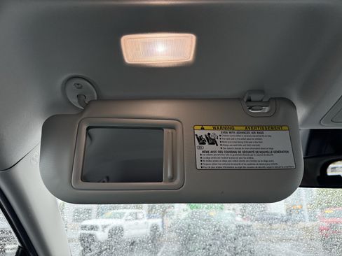 Certified 2025 Toyota RAV4 XLE AWD/4WD image 27