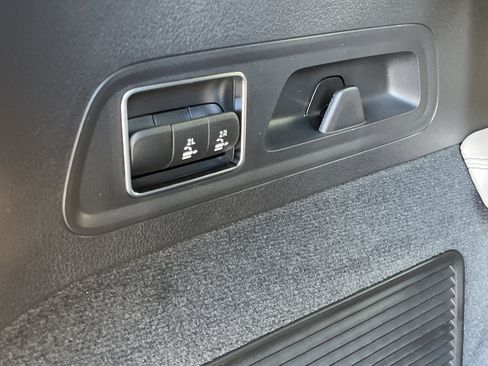 New 2026 Mercedes-Benz GLS 580 4MATIC image 10